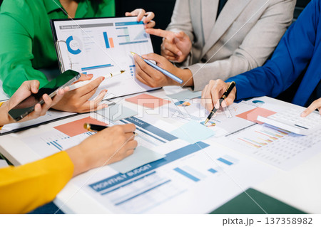 Business team meeting present.professional investor working with Finance managers task. 137358982