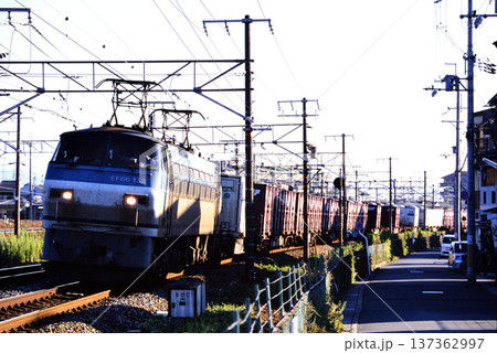 2007年 東海道本線を走るEF66132コンテナ貨物列車 2007年 東海道本線を走るEF66132コンテナ貨物列車 137362997