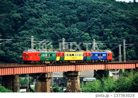 2007年 日豊本線を走る485系特急にちりん3両 2007年 日豊本線を走る485系特急にちりん3両 137363028