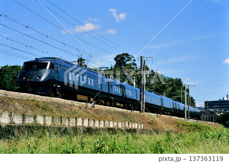 2007年 鹿児島本線を走る787系特急リレーつばめ7両 2007年 鹿児島本線を走る787系特急リレーつばめ7両 137363119