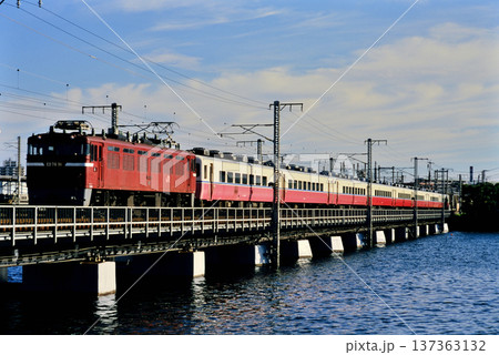 2007年　鹿児島本線を走るED7691快速ムーンライト九州 137363132