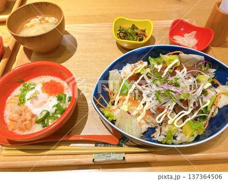 健康的なおいしい日本食 137364506