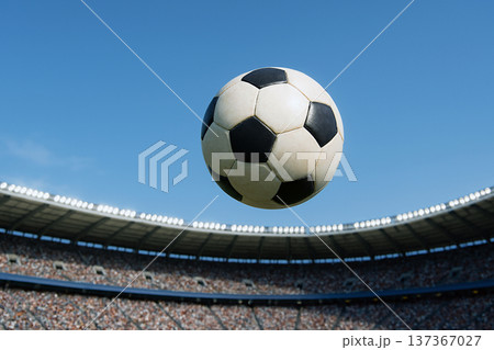 宙を舞うサッカーボール 宙を舞うサッカーボール 137367027