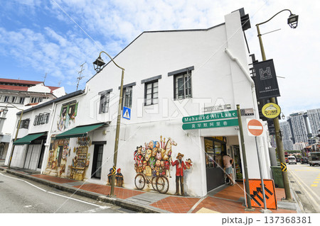 Painting view of Old Trades Mural along Mohammed Ali Lane in Chinatown, Singapore. 137368381