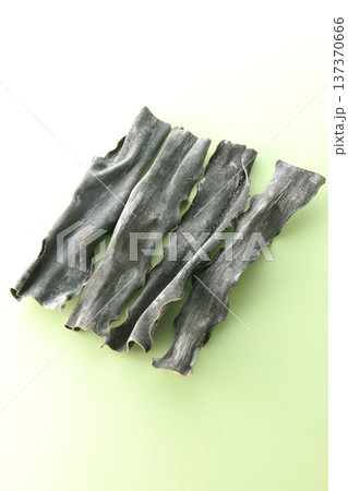 乾燥昆布 乾燥昆布 137370666