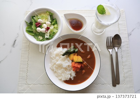 カレーライス カレーライス 137373721
