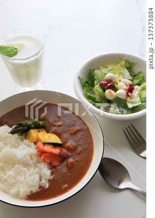 カレーライス カレーライス 137373884
