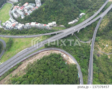 高架橋 高架橋 137376457