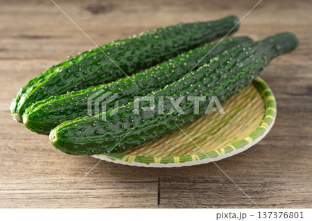 fresh cucumbers fresh cucumbers 137376801
