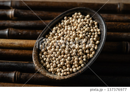 White pepper 137376977