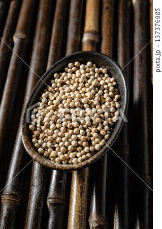 White pepper 137376985
