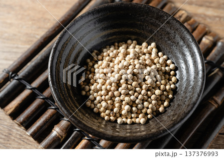 White pepper White pepper 137376993