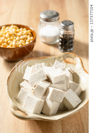 Tofu 137377104