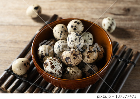 Quail eggs 137377473
