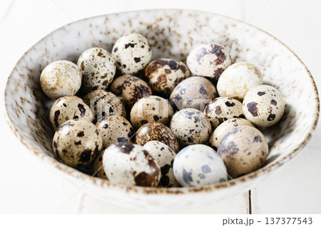 Quail eggs 137377543