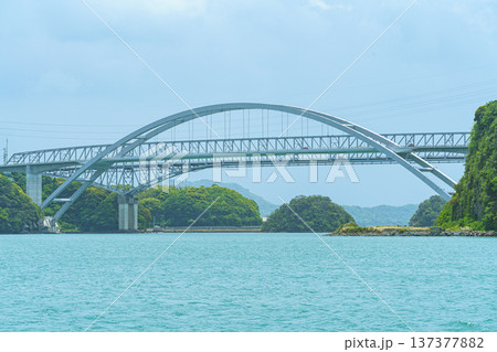 熊本県 九州本土と天草を結ぶ天城橋の風景 熊本県 九州本土と天草を結ぶ天城橋の風景 137377882