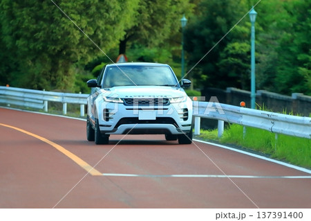 イギリスのSUV車両 イギリスのSUV車両 137391400