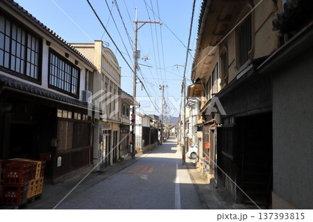 玉島地区の昭和レトロな町並み 137393815