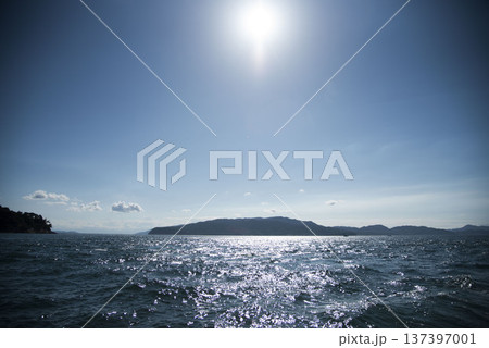 大海原と島 大海原と島 137397001