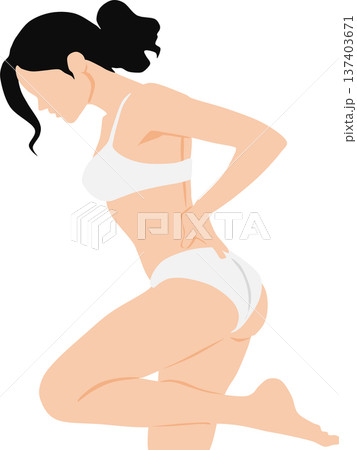 ぎっくり腰を発症した女性のイラスト 137403671