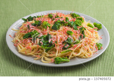 菜の花と小エビのパスタ 菜の花と小エビのパスタ 137405072