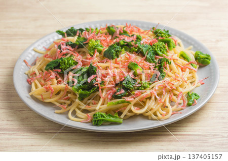 菜の花と小エビのパスタ 137405157