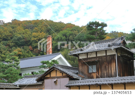 趣のある安芸津町(東広島市)の町並み 137405653