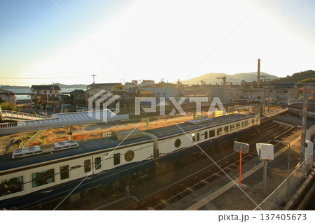 安芸津駅(東広島市)と観光列車エトセトラ 137405673