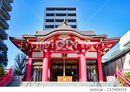 東京都　新宿区　成子天神社　本殿 137406939
