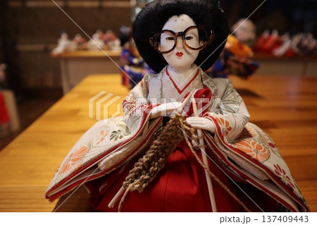 Wワークイメージ 137409443