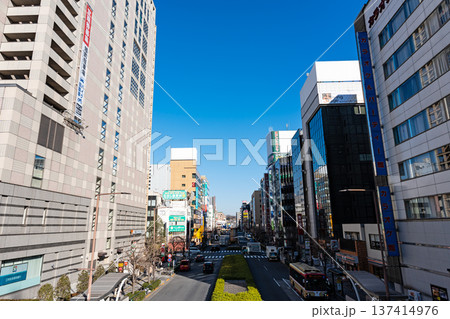 JR八王子駅の北側　桑並木通り　東京都八王子市旭町 137414976