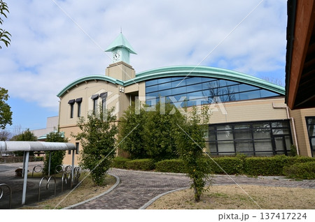 海津市図書館（岐阜県） 137417224
