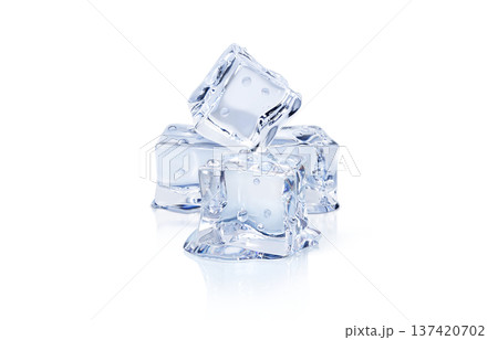 氷 イラスト リアル キューブ 137420702