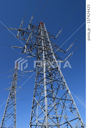 送電塔 高電圧交流 137424425