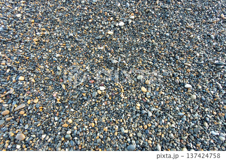 背景素材　砂利 137424758