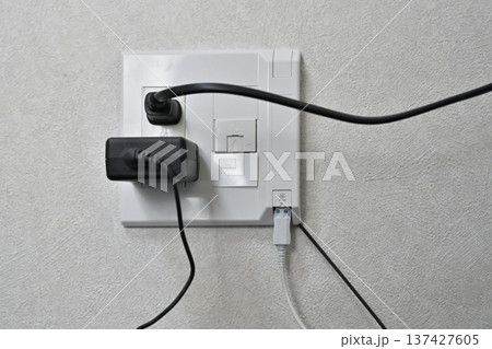 インターネット、光回線(光ファイバー)電話 工事 インターネット、光回線(光ファイバー)電話 工事 137427605