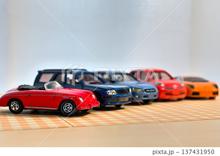 名車のミニカー 名車のミニカー 137431950