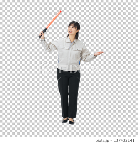 A woman in work clothes holding an emergency light to guide people. A transparent, hand-cut, full-body PNG photo. 137432141