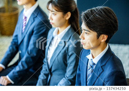 集団面接 137434250