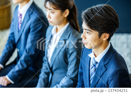 集団面接 集団面接 137434251