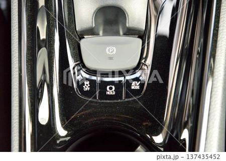 電動式パーキングブレーキ 137435452