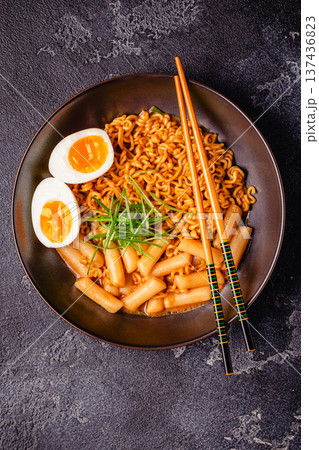 Spicy Rapokki - Korean tteokbokki rice cake and ramen noodle. Spicy Rapokki - Korean tteokbokki rice cake and ramen noodle. 137436823