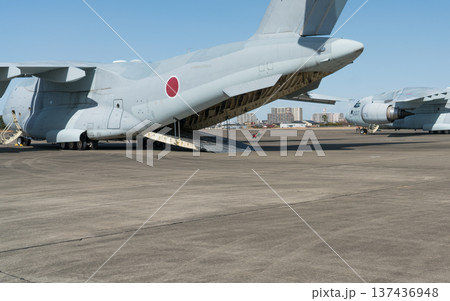 C-2輸送機 137436948