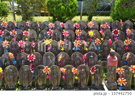 【神奈川県】最勝寺の水子地蔵 137442750