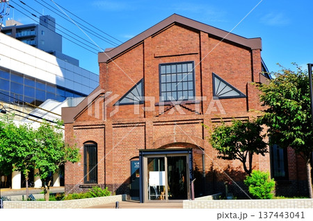 レンガの館の景観 137443041