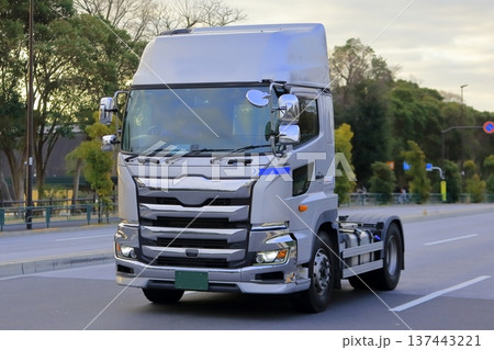 トラクターヘッド イメージ トラクターヘッド イメージ 137443221