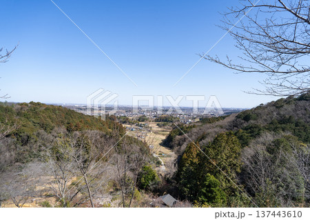 虚空蔵尊さくら山の山頂から見た景色（越生町） 137443610