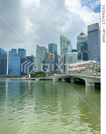 Panoramic view of Singapore from Marina Bay, a complete overview of modern skyscrapers, Singapore's iconic cityscape Panoramic view of Singapore from Marina Bay, a complete overview of modern skyscrapers, Singapore's iconic cityscape 137448161