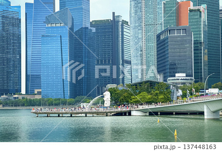 Panoramic view of Singapore from Marina Bay, a complete overview of modern skyscrapers, Singapore's iconic cityscape Panoramic view of Singapore from Marina Bay, a complete overview of modern skyscrapers, Singapore's iconic cityscape 137448163