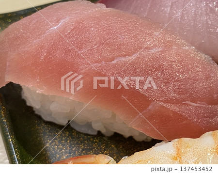 Food　食べ物 137453452